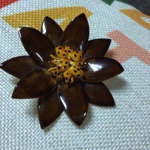 Original by Robert vintage Brown Flower Brooch